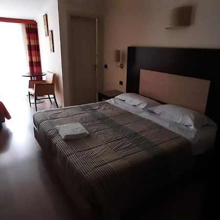 Dades Hotel Castelluccio dei Sauri Eksteriør billede
